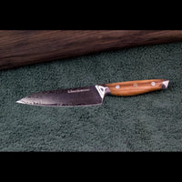 SKeld® Damast Allzweckmesser, Schneidemesser mit 13 cm Klinge aus VG10 Kernstahl, 67 Lagen Damaststahl und Olivenholzgriff