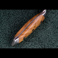 SKeld® Messergriff aus edlem Olivenholz, nahtlos aus einem Stück Stahl geschmiedet