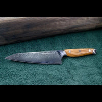 Damast Kiritsukemesser mit VG10 Kernstahl und Olivenholzgriff von SKeld®